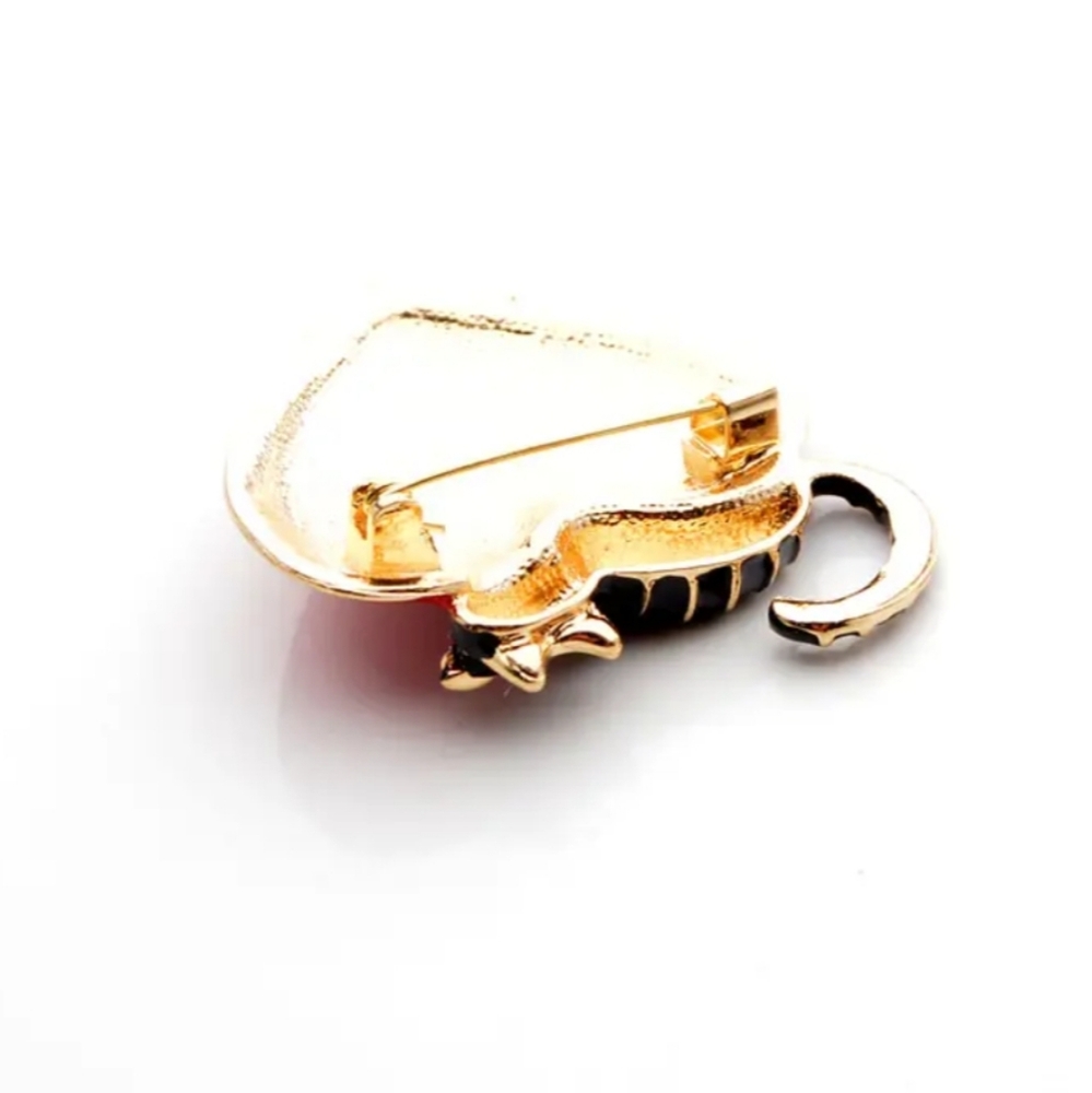 🌺Cat Kitten Heart Brooch Lapel Pin Cat Accessories Cat Jewelry - Picture 4 of 5
